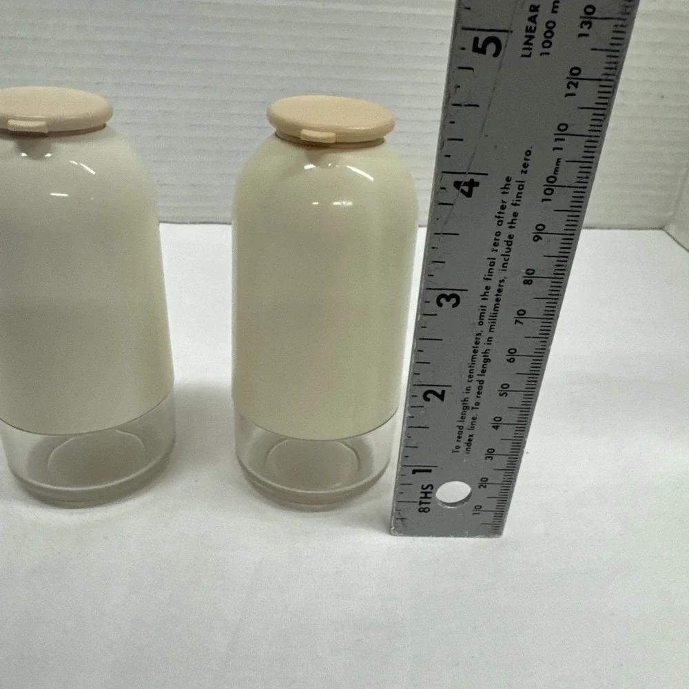 Tupperware Salt and Pepper Shakers Set Clear Ivory And Beige 2314A